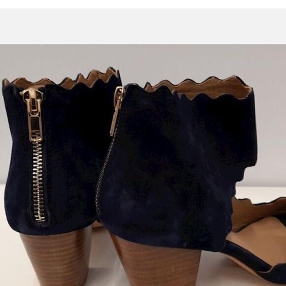 Anthropologie navy scalloped Shooties   - Picture 4 of 7